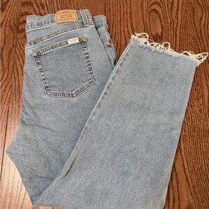 Levi's Women's Denim Cropped Jeans